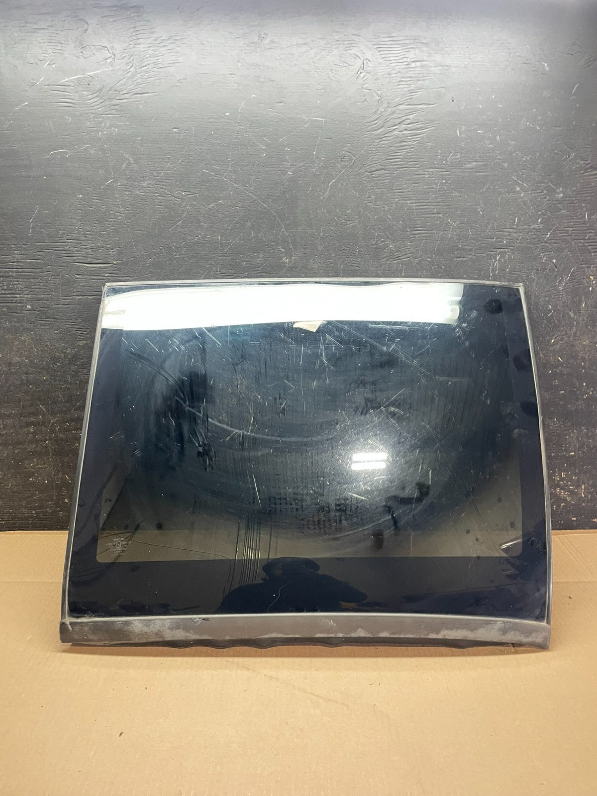 1984 to 1992 Pontiac Firebird Right Passenger Side Sunroof Top Glass Z82760