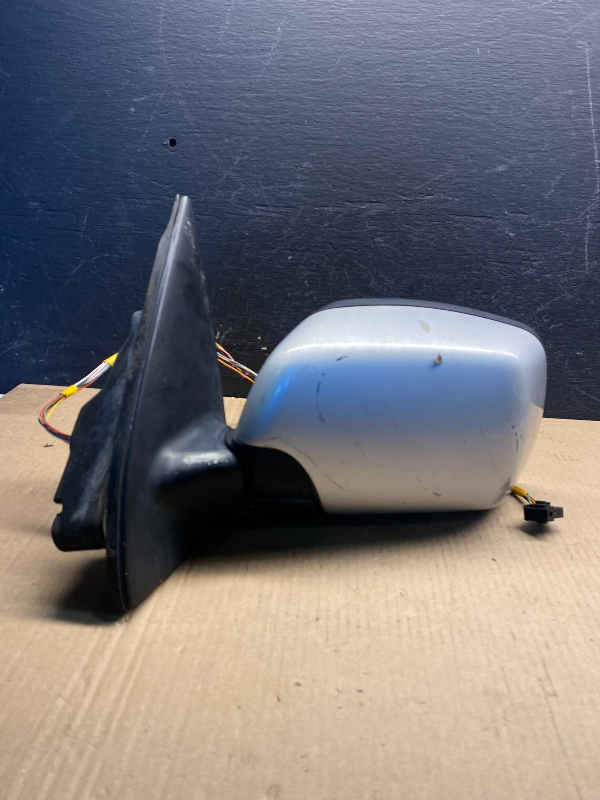 2000 to 2006 BMW X5 Left Driver LH Side View Door Mirror AE6307 DW0
