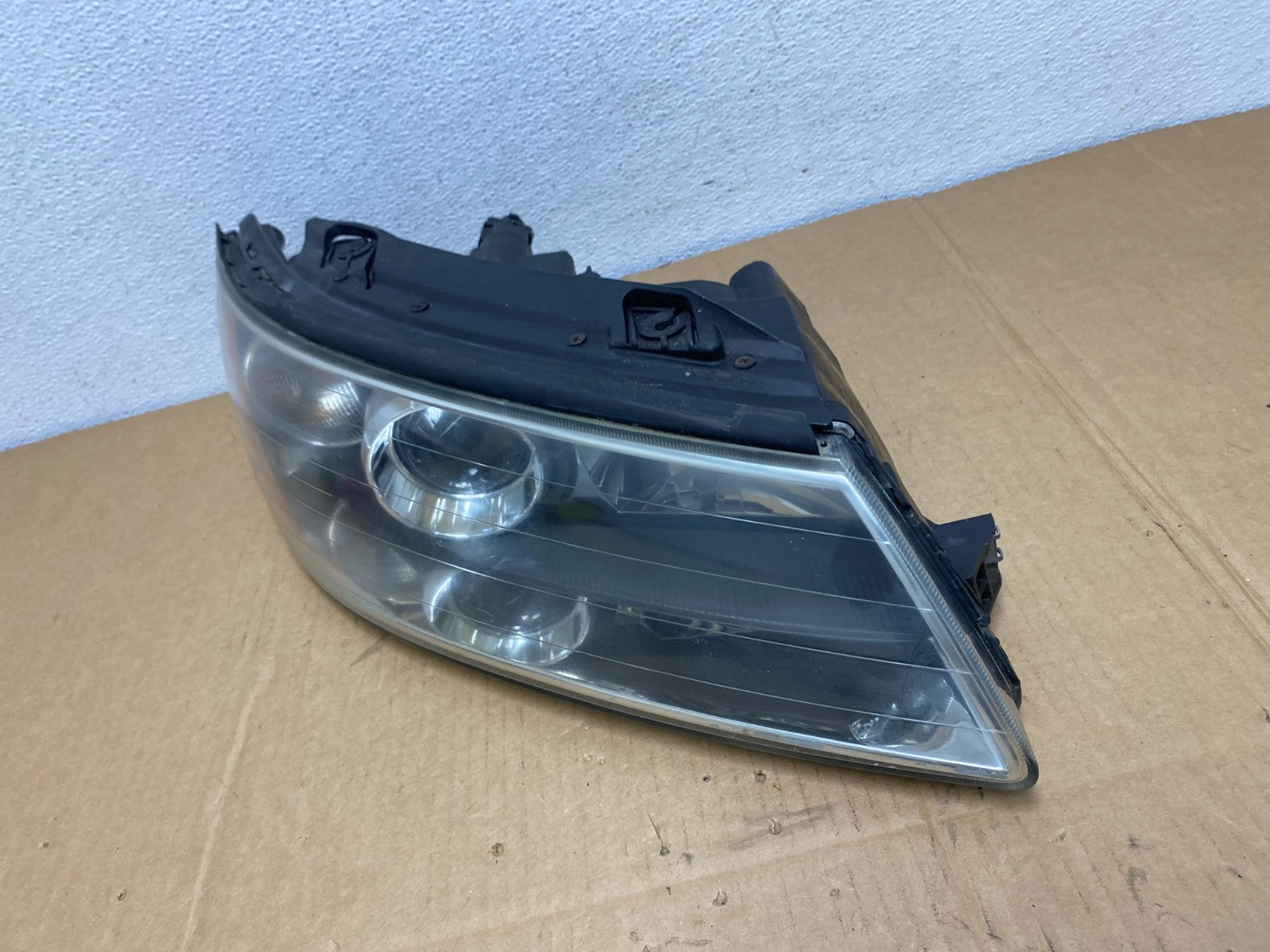 2006-2008 Hyundai Sonata Right Passenger Rh Side Headlight Halogen AC7503 DW1
