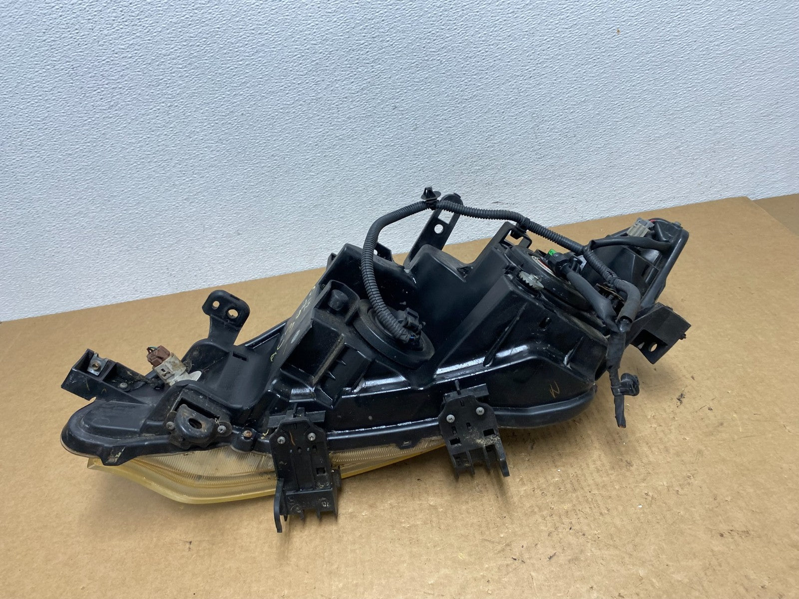 2011 to 2014 Nissan Murano Headlight Right Passenger Rh Oem Halogen AC3000 DW8