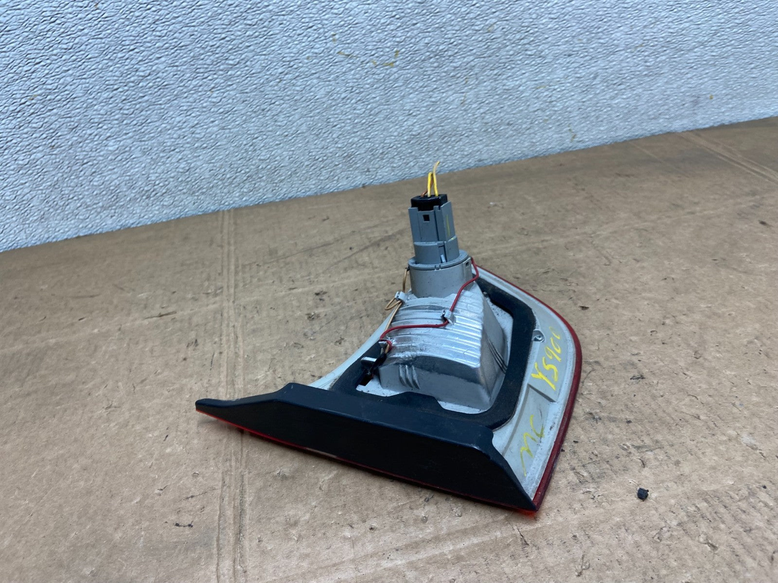 2008 to 2012 Bmw X6 E71 Right Passenger RH Side Inner Tail Light Oem Y5900 DG4