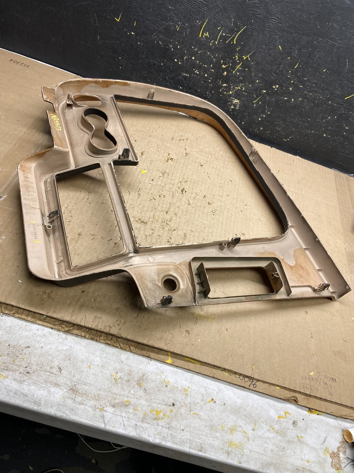 International Dash Panel Cover Bezel OEM AB5513 DG4