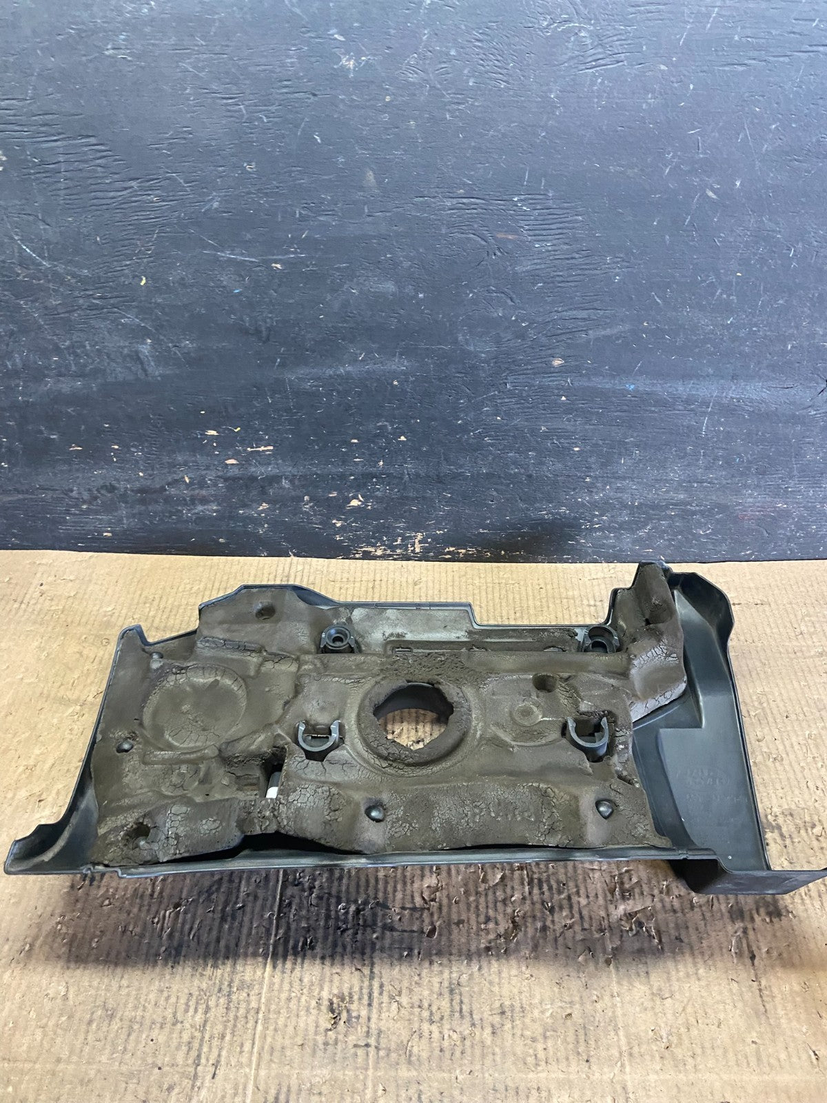 2008 - 2012 Land Rover LR2 3.2L Engine Motor Top Cover Trim Panel R7149 DG4