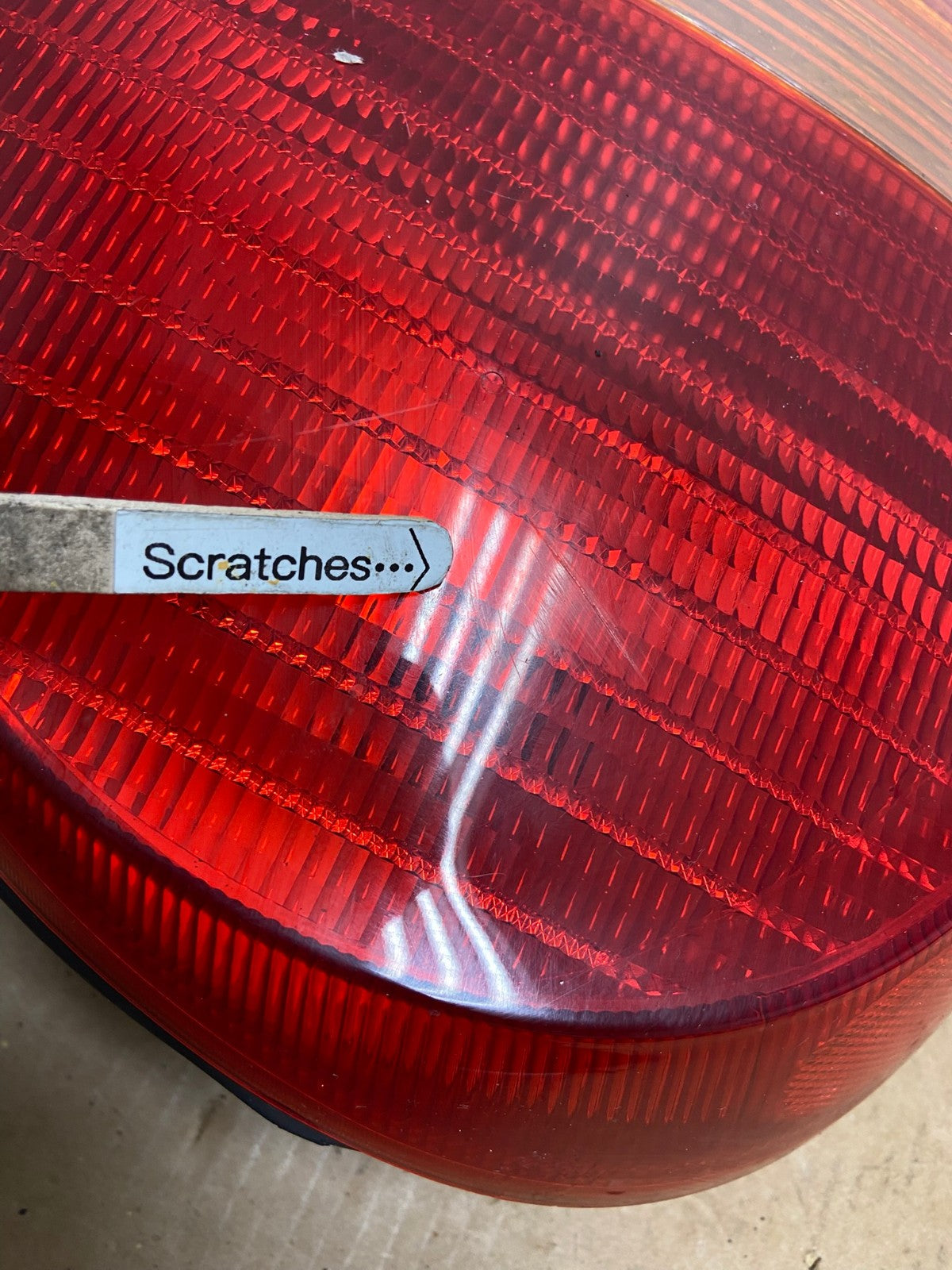 1999 2000 2001 Hyundai Sonata Left Driver Side Tail Light AC2978 LK3