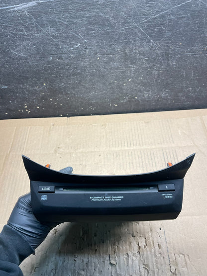 2008 to 2012 Honda Accord Premium Remote 6 Cd Player w3894 DG0
