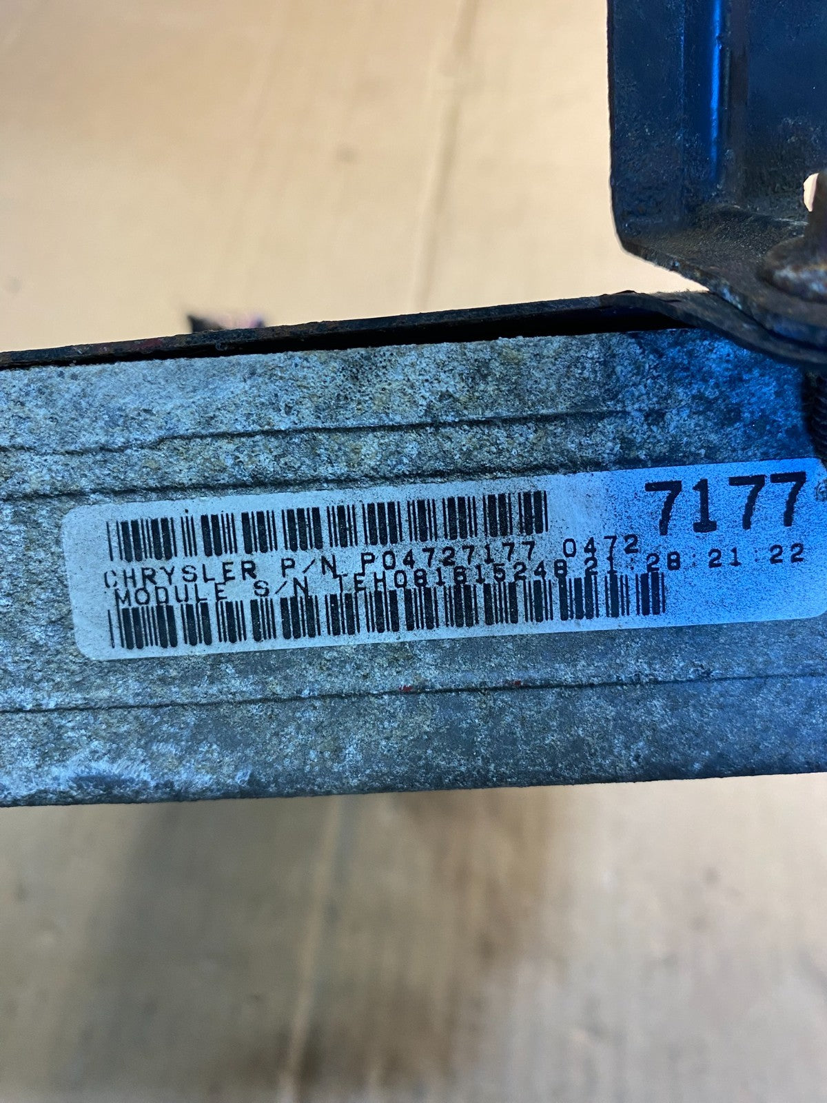 1996 Caravan Town&Country Voyager 3.3L  Engine Control Unit ECU Module aa7621 DG2