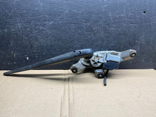 2012 to 2017 Toyota Prius V Rear Wiper Windshield Motor AJ0038 DW0