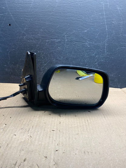2004 to 2005 Toyota RAV4 Right Passenger RH Side View Door Mirror AE7954 DW9