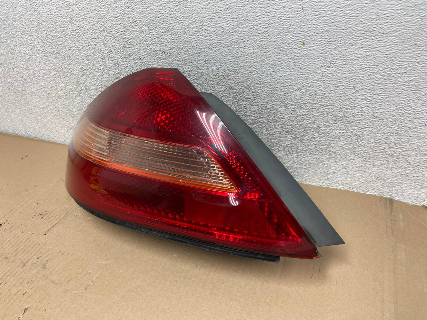 2003 2004 2005 Honda Accord Coupe Left Driver LH Side Tail Light AE7237 LK1