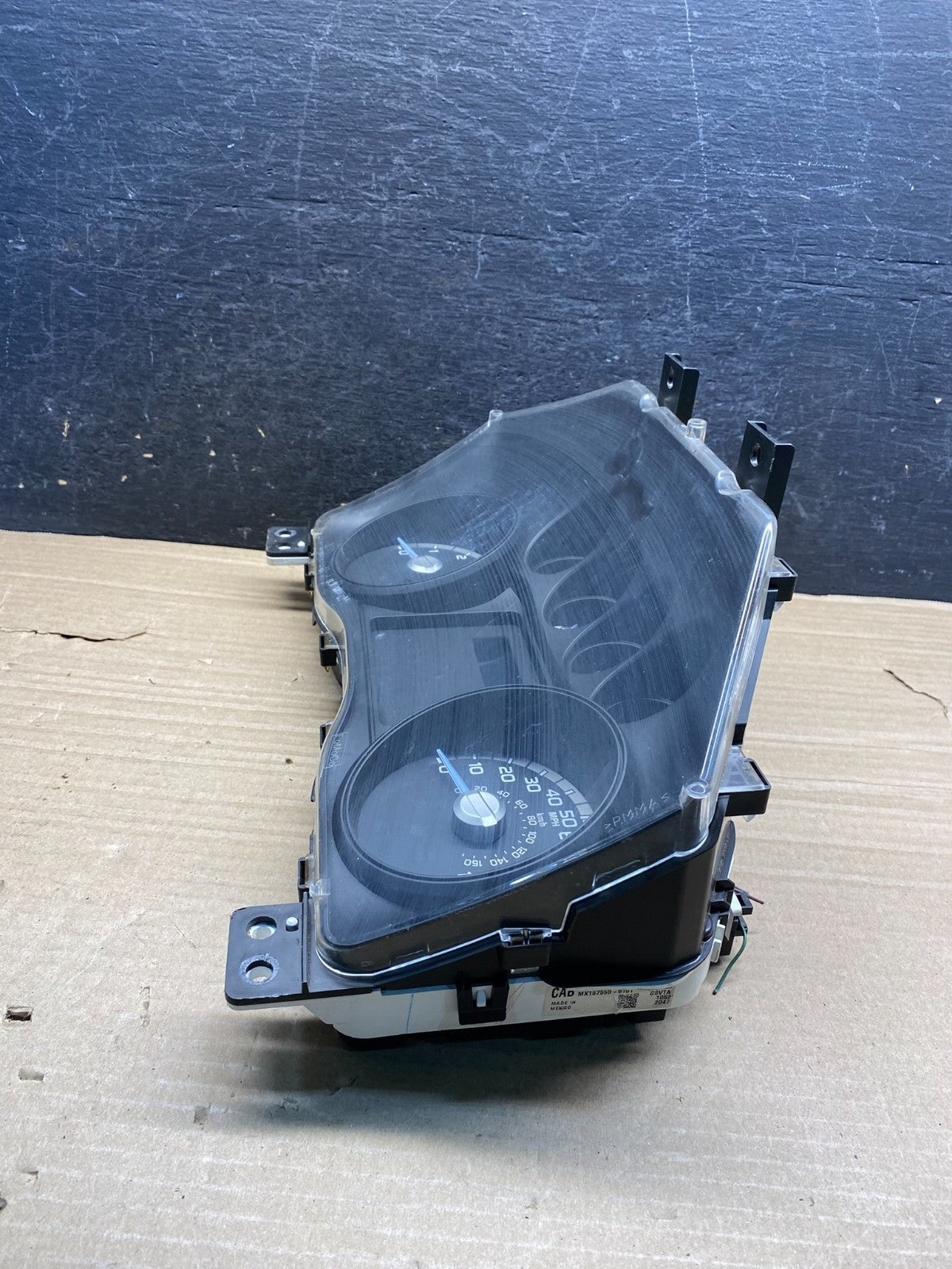 2011 Ford F250 F350 F550 Speedometer Cluster Gauge AH9931 DW2