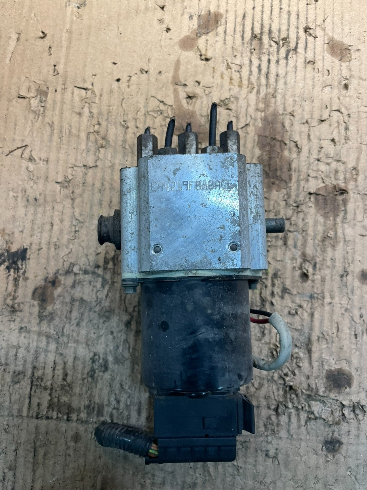 2004 2007 Ford E250 E350 Econoline Anti-Lock ABS Antilock Brake Pump v2137 DG2