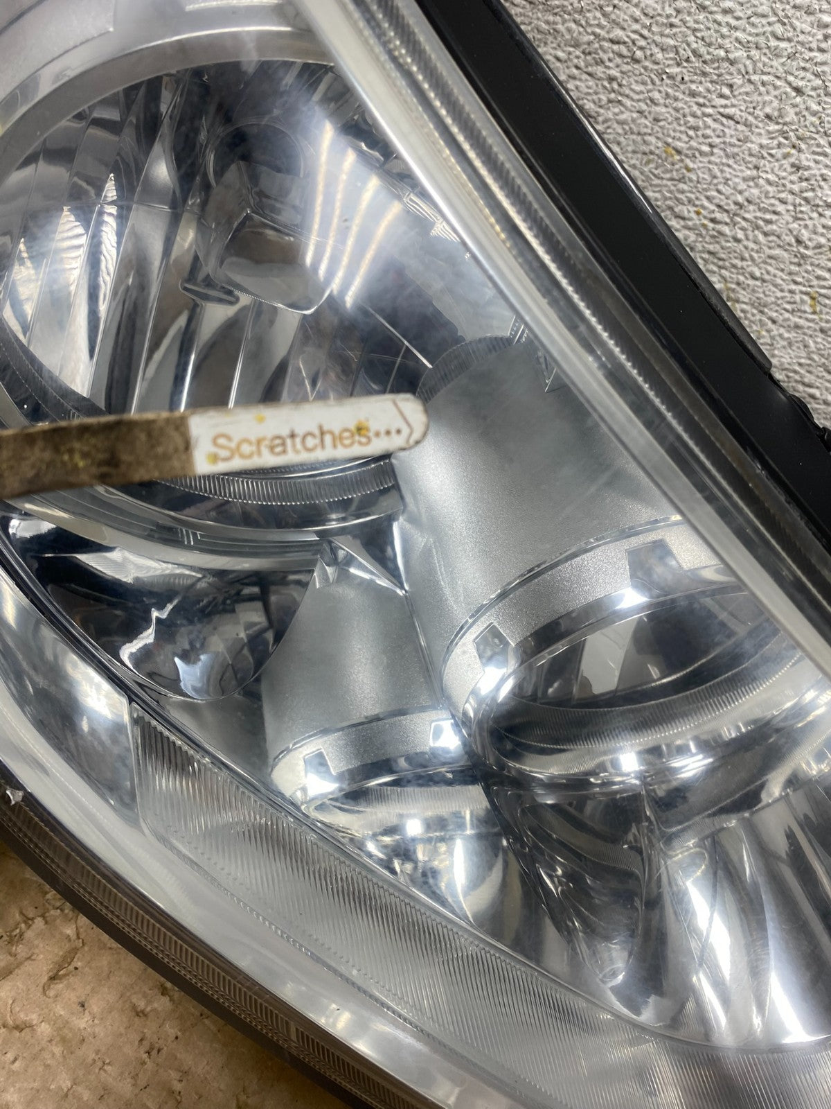 2010 to 2013 Buick Lacrosse Right Passenger Halogen Headlight AI9119 DW3