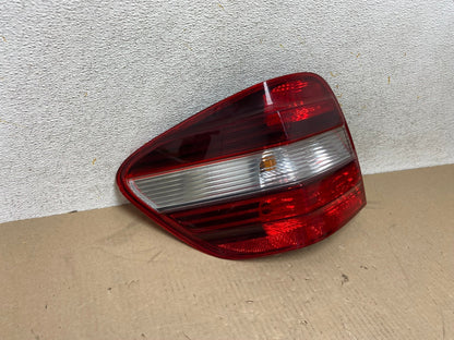 2009 to 2011 Mercedes ML350 ML-Class Left Driver Side LH Tail Light AH6750 LK1