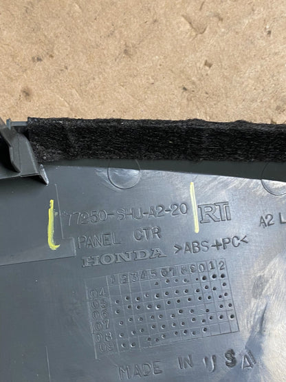 2005 to 2010 Honda Odyssey  Radio Climate Control Dash Trim Bezel Oem p1714 DG6