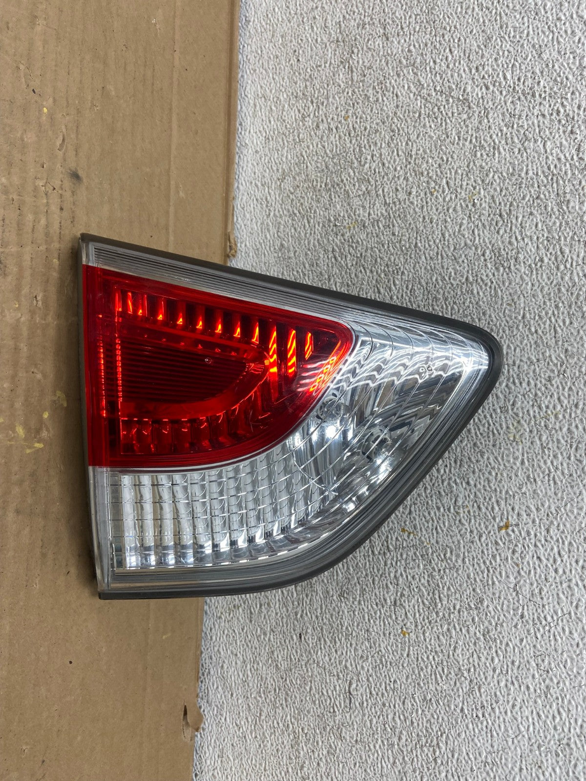 2013 to 2016 Nissan Pathfinder Left Driver Inner Tail light AG9291 LK0