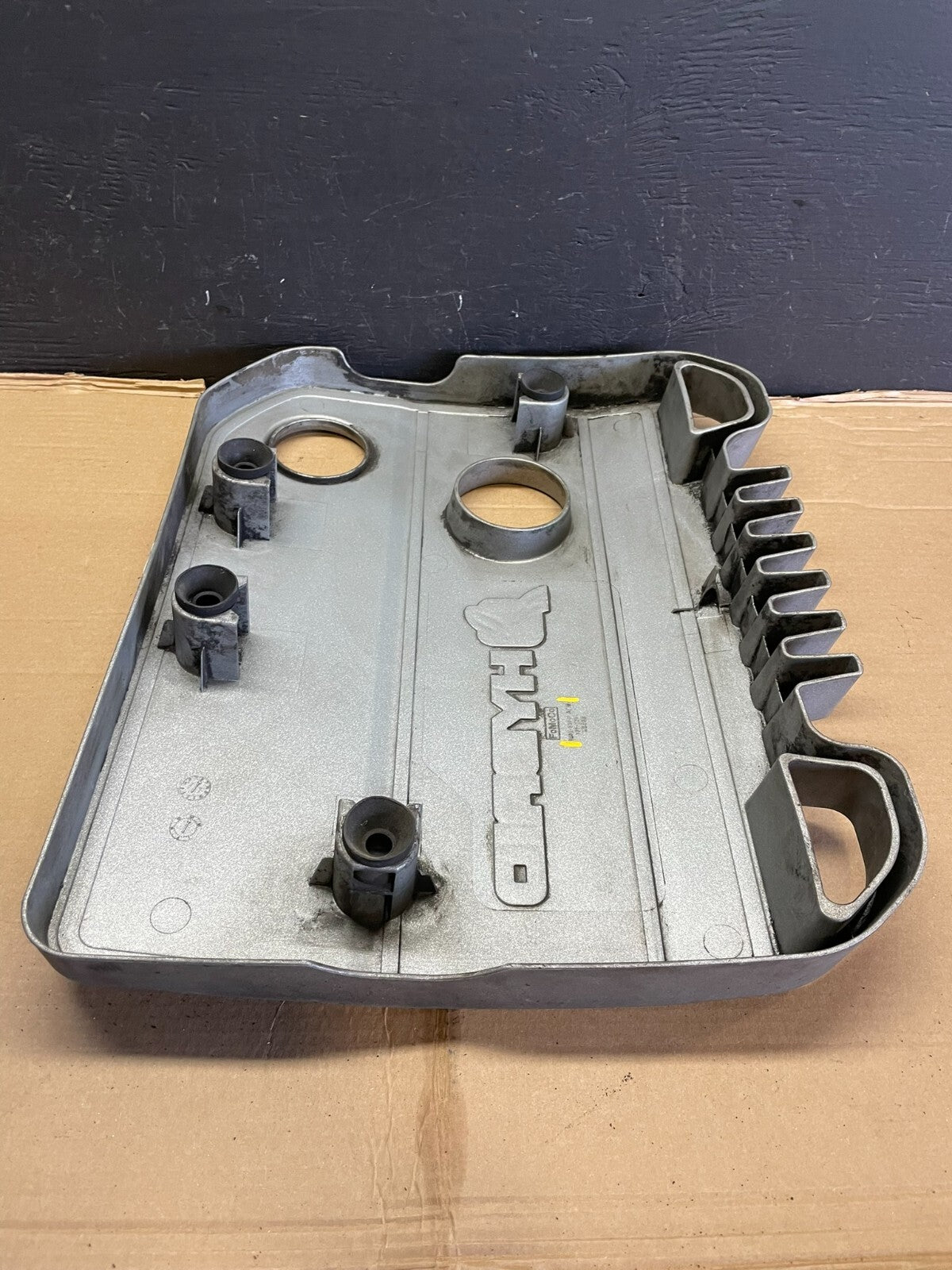 2009 to 2012 Ford Escape Engine Cover 9m6e-6a949-adw E3973 DG17
