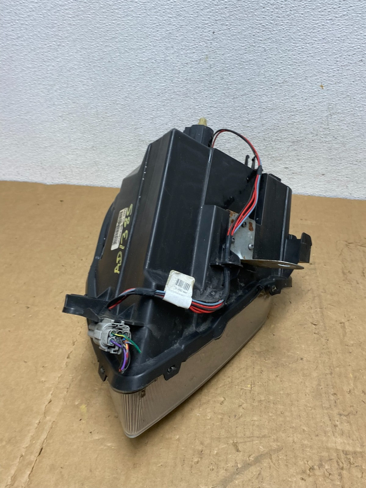 2010 2011 2012 Nissan Sentra Halogen Right Passenger Black Headlight AD1385 DW8