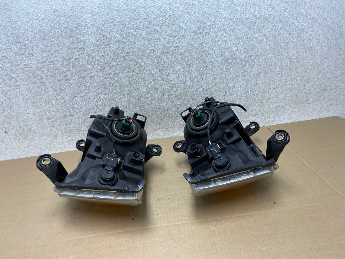2008 to 2010 Dodge Caravan Left+Right Set Side Halogen Headlights AI1407 LK8