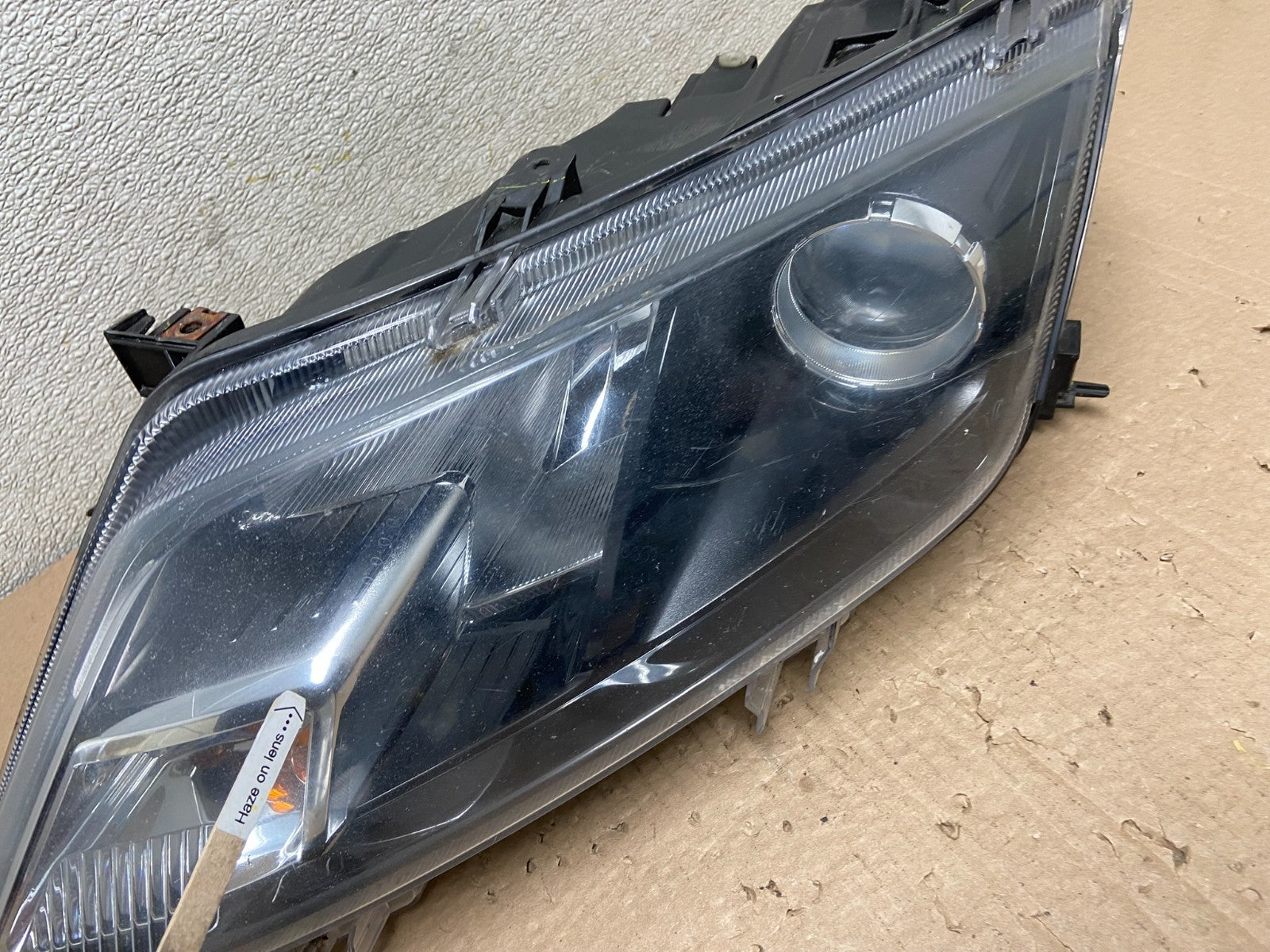 2010 2011 2012 Ford Fusion Left Driver LH Side Headlight Halogen AB2495 DW4
