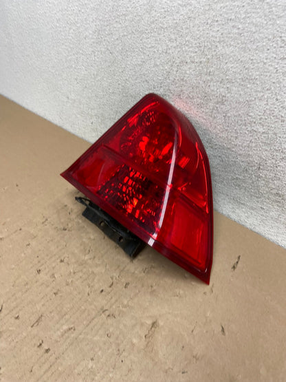 2003 2004 2005 Honda Civic Sedan Right Passenger Side Tail Light AG6769 LK1