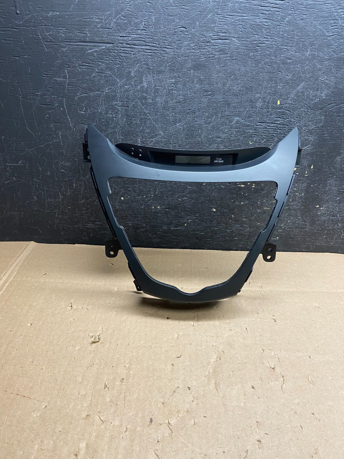 2011-2013 Hyundai Elantra Dash Radio Bezel Clock Display Trim ai6391 DG0