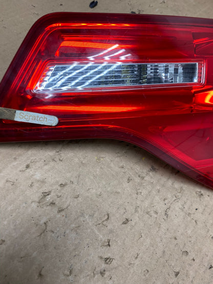 2007 2008 2009 Acura Mdx Right Passenger Rh Side Inner Tail Light U8806 DW4