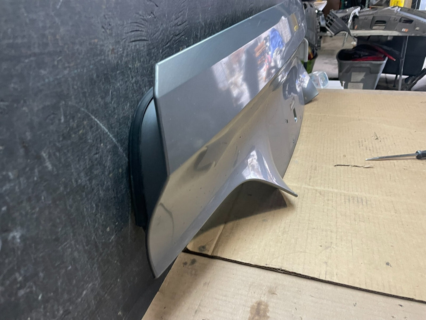 2010-2013 BMW F07 535i 550i GT Rear Trunk Lid Lower Bottom Trim Molding OE H71822