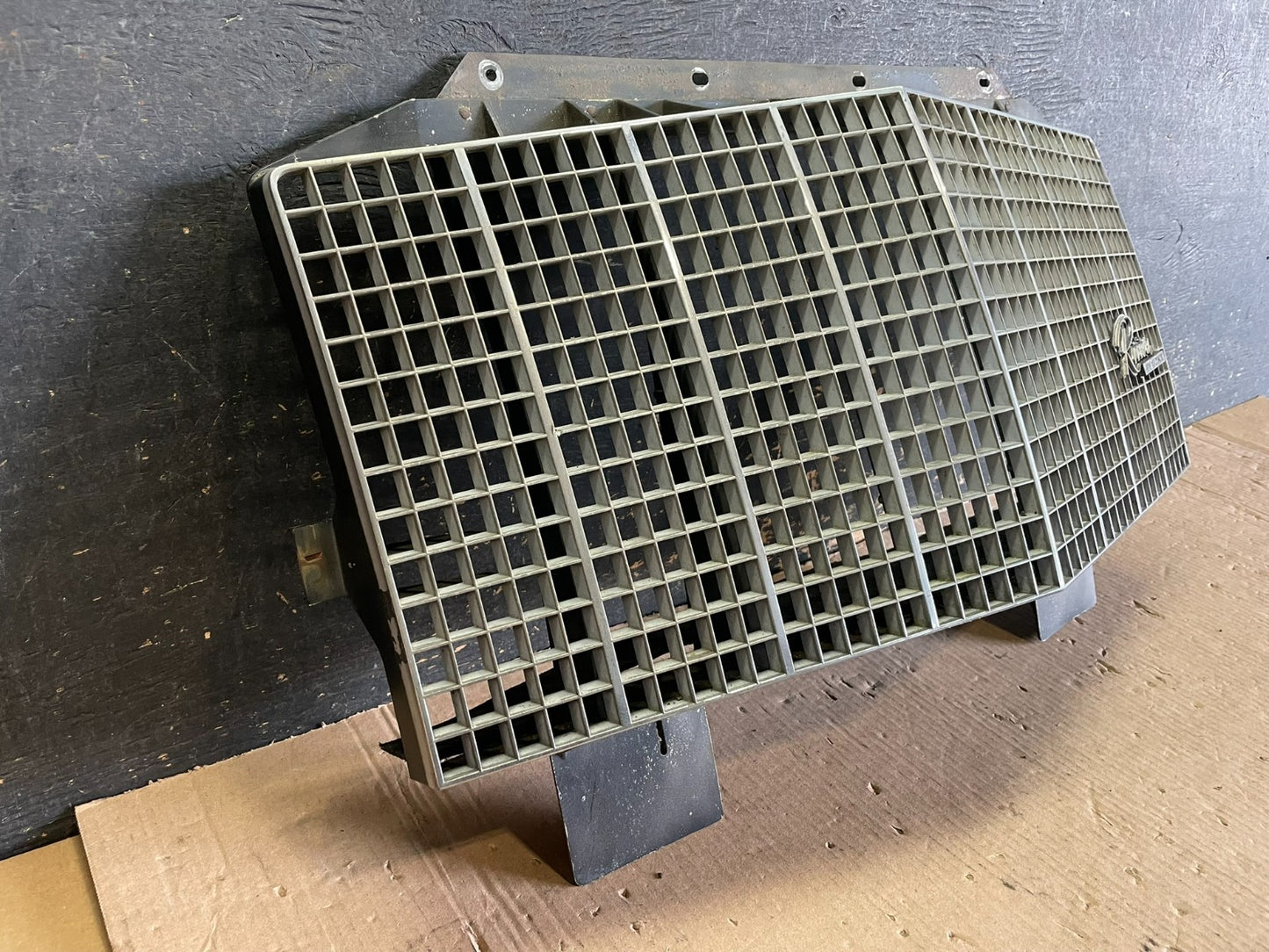 1979 to 1983 Buick Riviera Front Grill AA22171