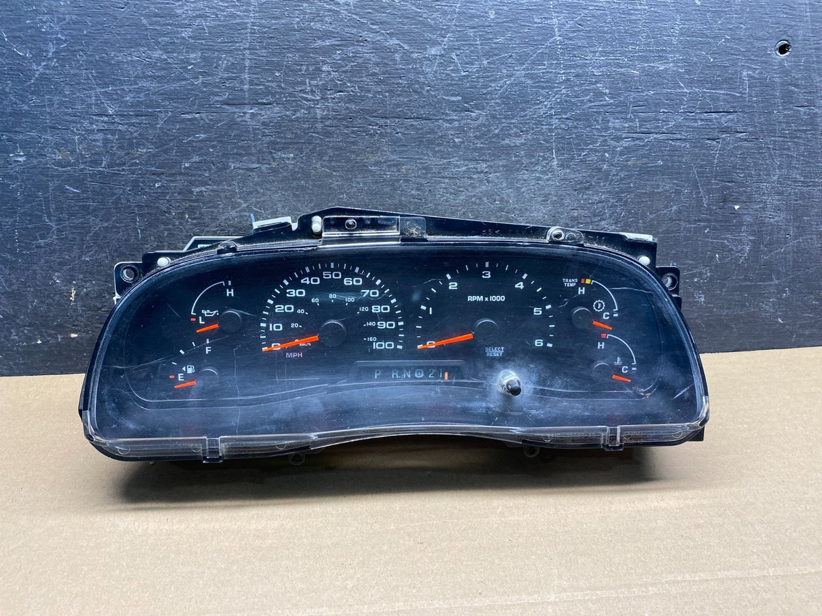 1999 - 2004 Ford F150 F-150 F250 F350 Speedometer Cluster Gauge ah9742 DG0