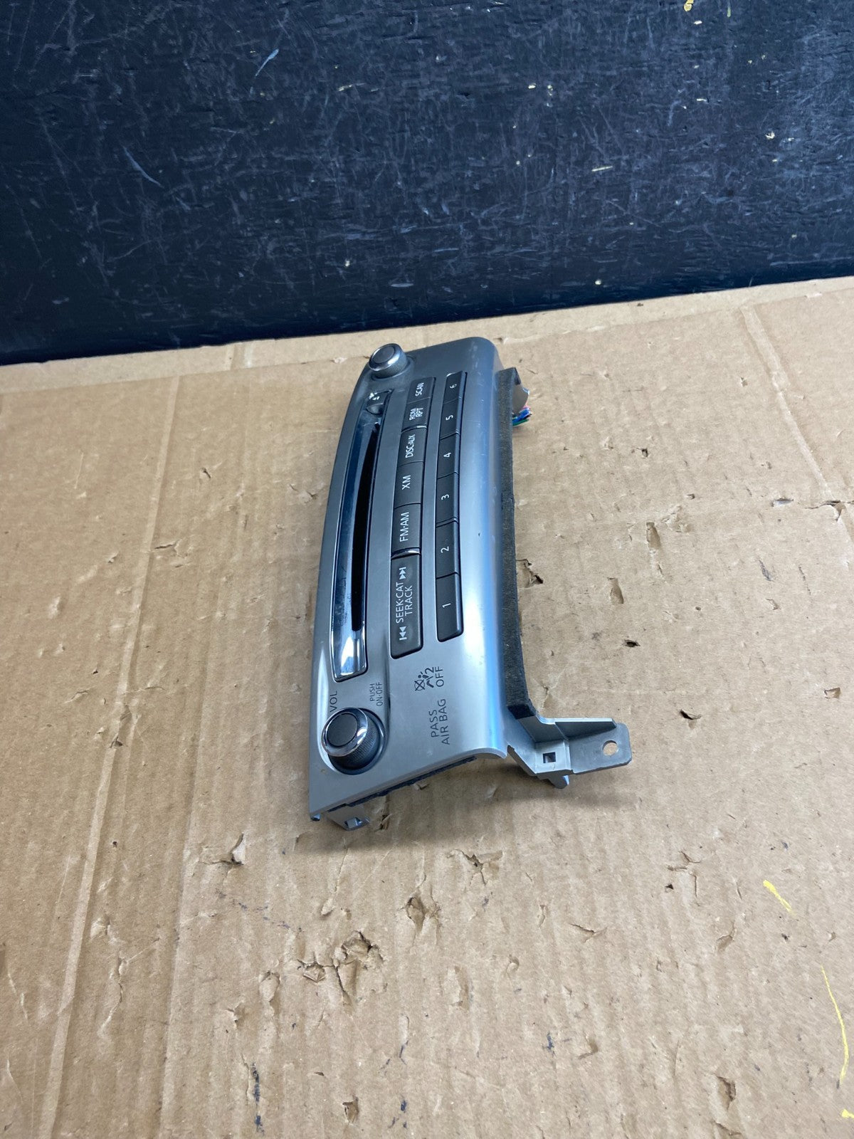 2011 2012 2013 Infiniti M37 Radio Control Face Plate Unit CD Player ad2244 DG1