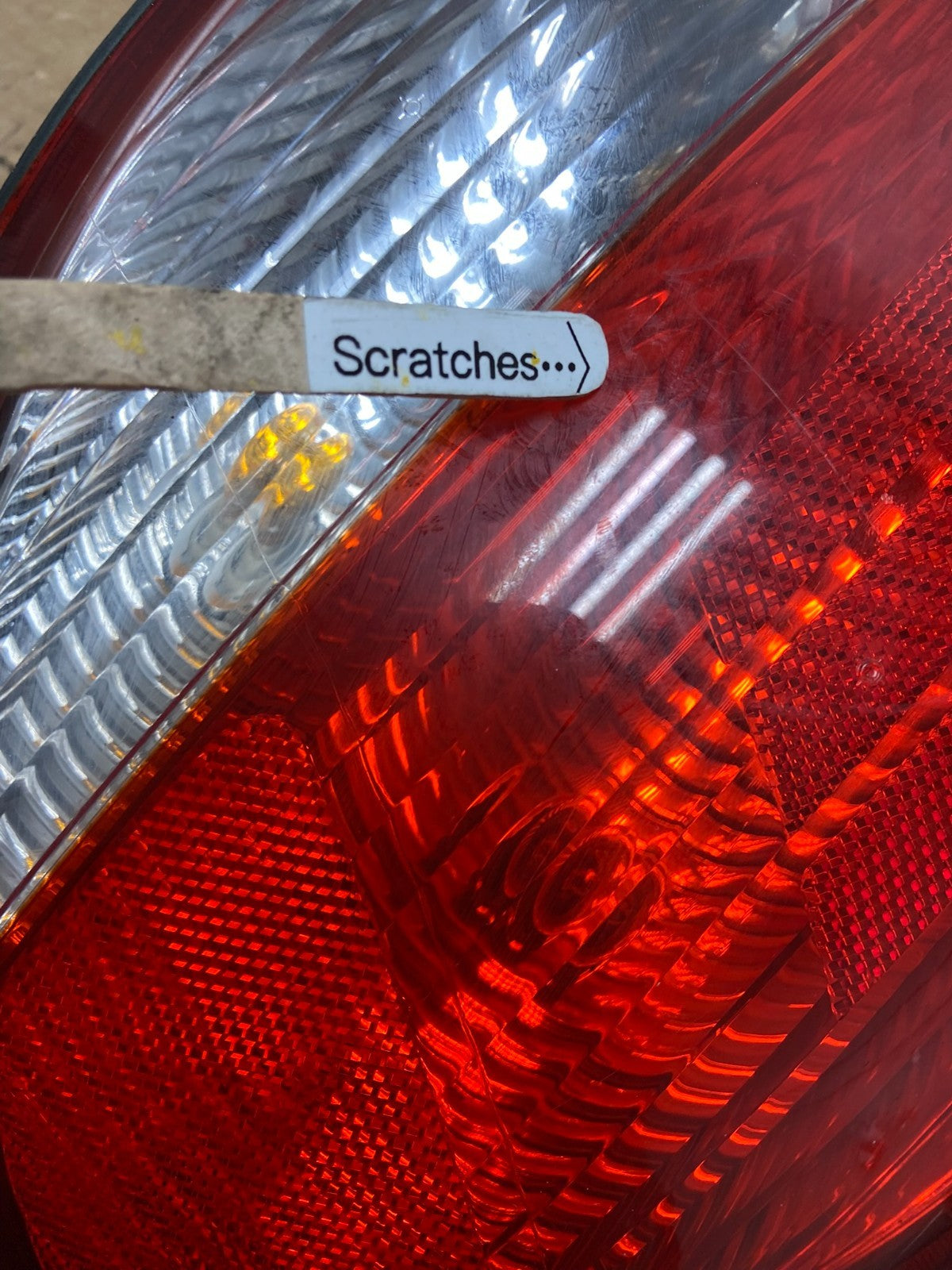 2000-2002 Hyundai Tiburon Right Passenger Rh Side Tail Light Oem AA1553 GD3