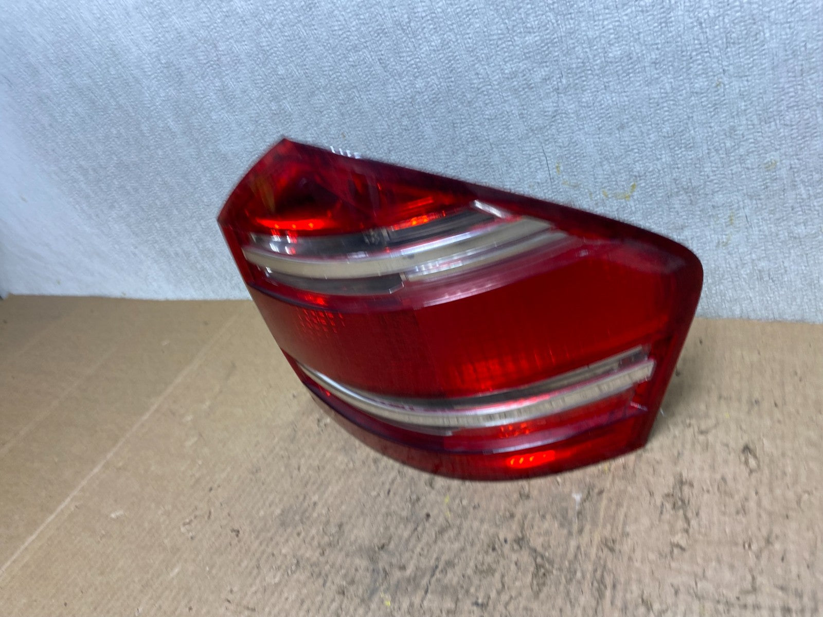 2007 to 2009 Mercedes GL-Class GL450 Right Passenger Tail Light OEM W7825 DW1