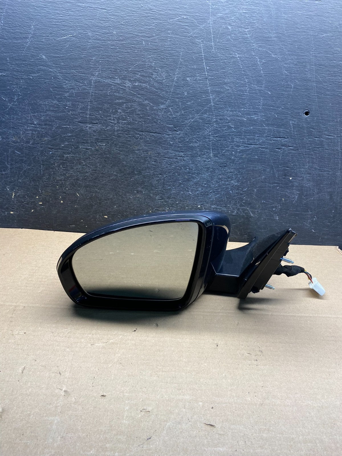 2017-2019 Kia Cadenza Left Driver Side View Door Mirror Turn Signal AH9750 DG9