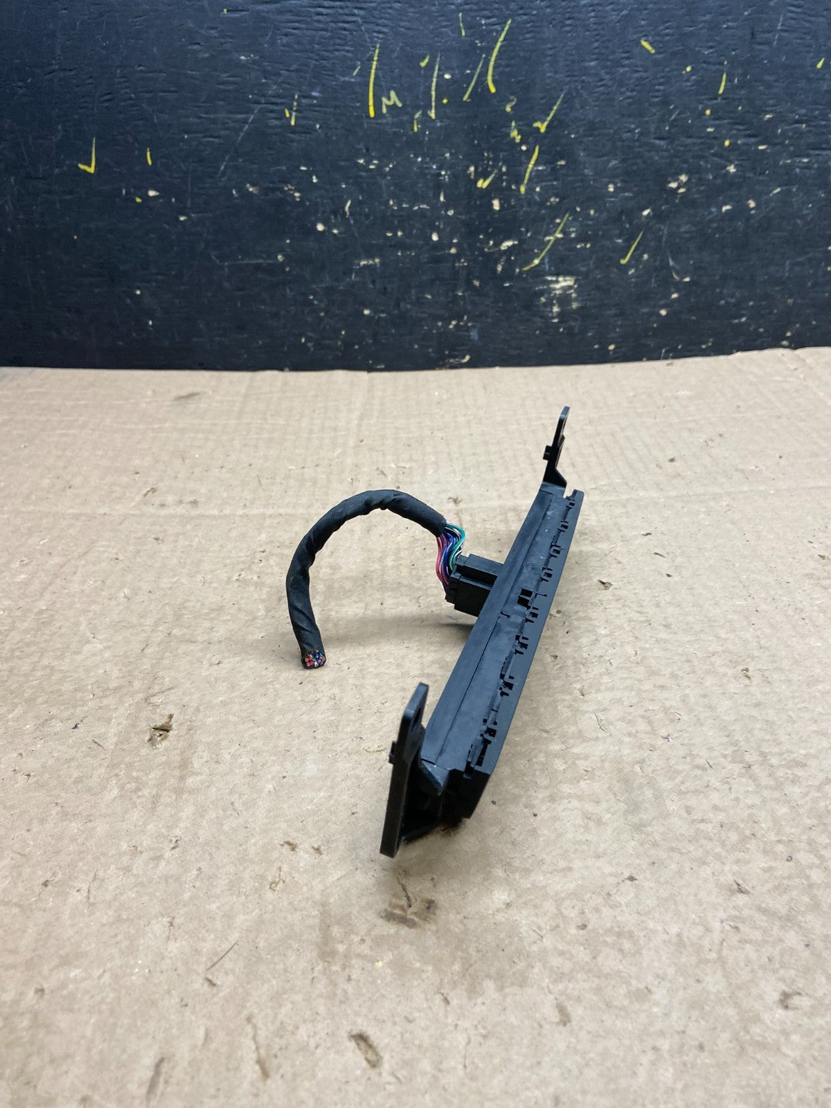2013 - 2017 Buick Enclave Center Dash Hazard Waring Multi Switch Z0101 DG1