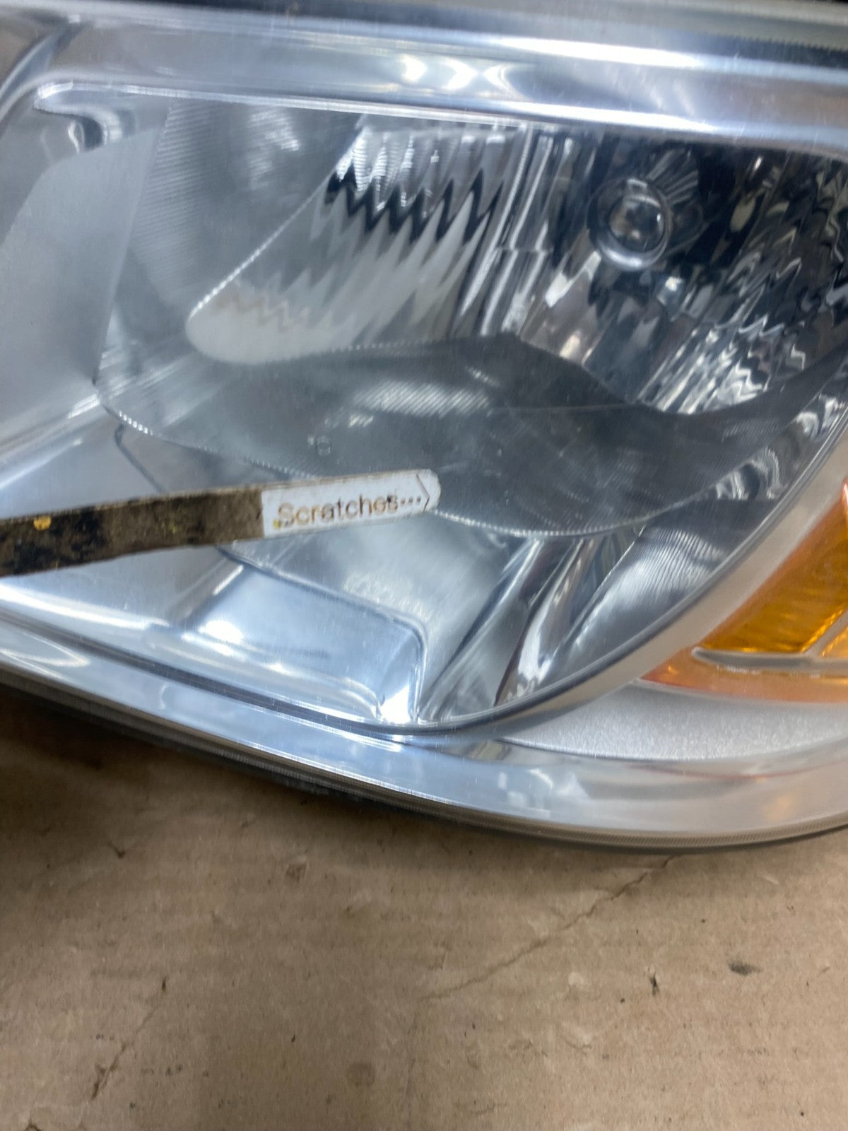 2008 to 2010 Dodge Caravan Left+Right Set Side Halogen Headlights AI1085 DW4