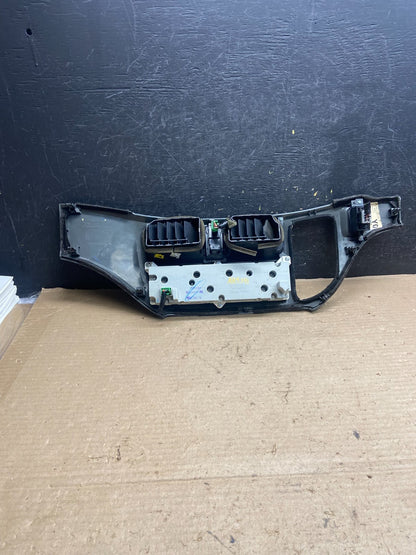 2005 to 2010 Honda Odyssey Radio Climate Control Dash Trim Bezel AH5391 DG3