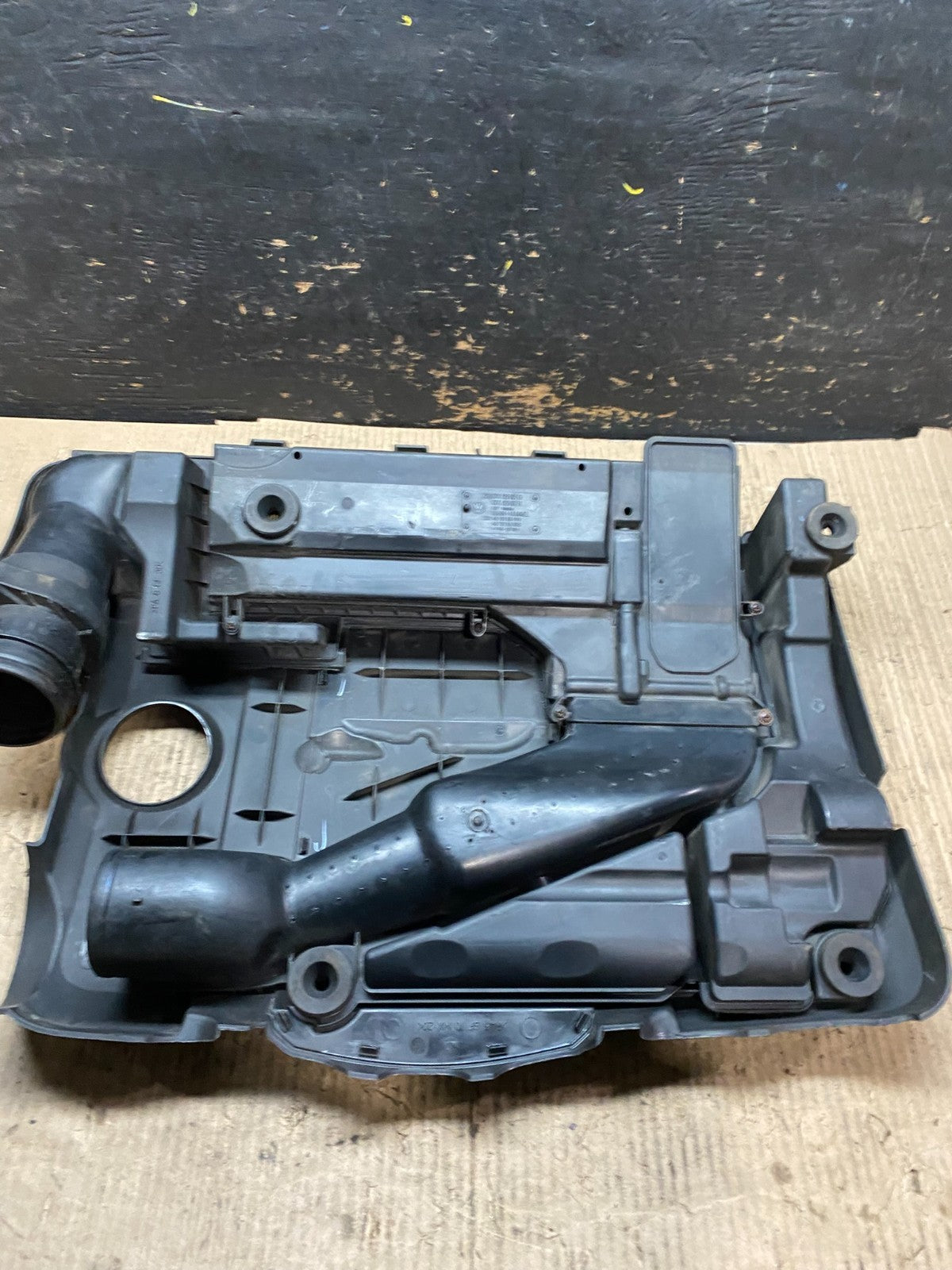 2005 - 2008 Volkswagen Jetta Beetle 2.5L Passat Engine Cover 07k129601G V4258 DG5