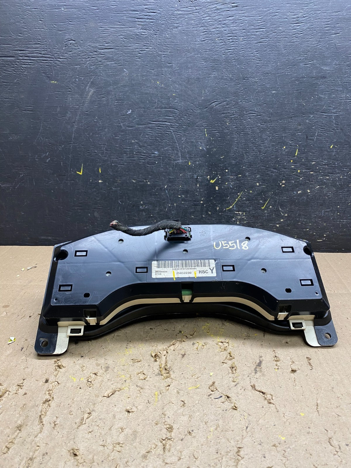 2008 to 2010 Chevrolet Express 1500 Speedometer Cluster Gauge u5518 DG6