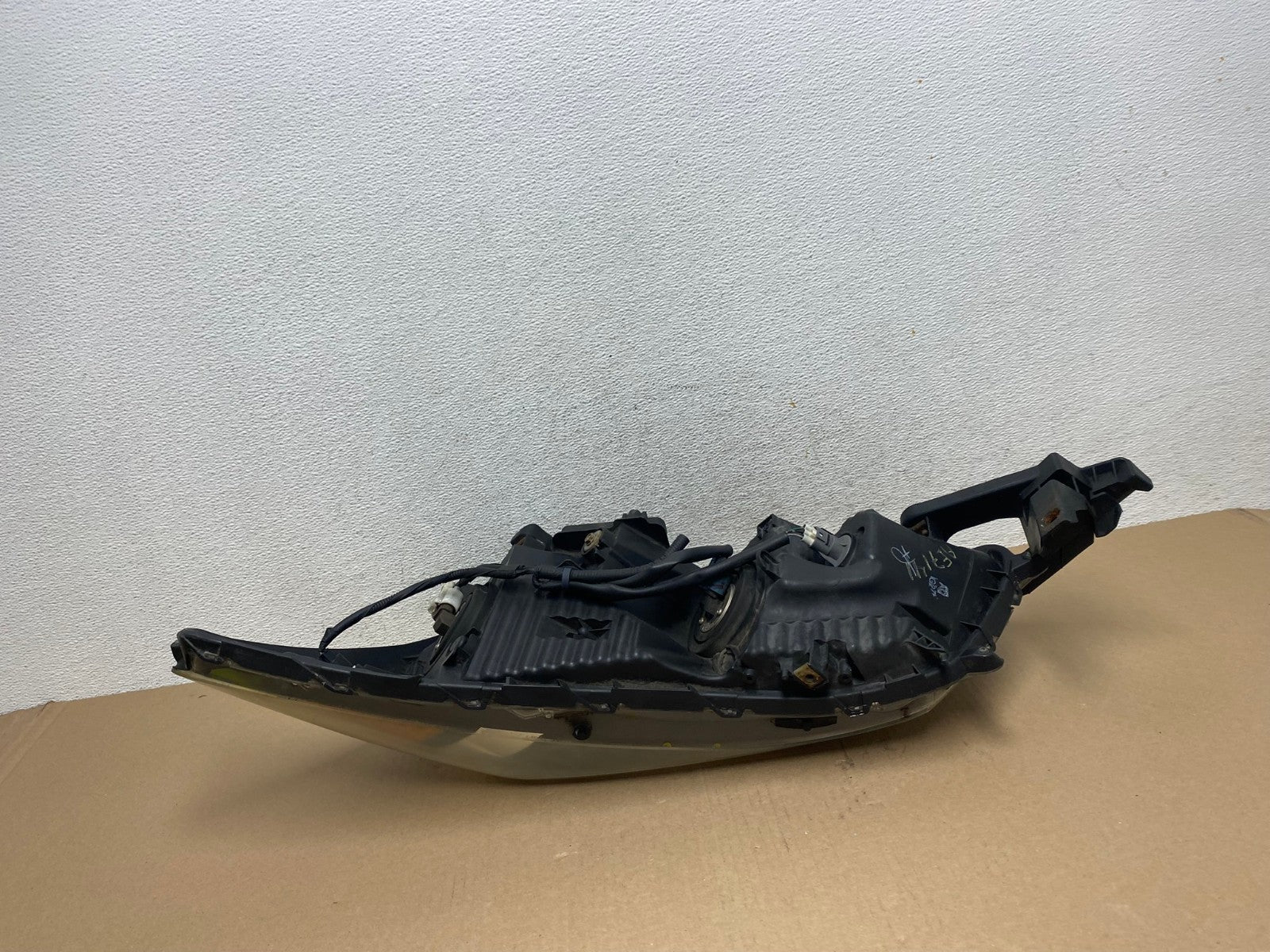 2008 to 2012 Honda Accord Sedan Right Passenger RH Headlight AE7141 LK6