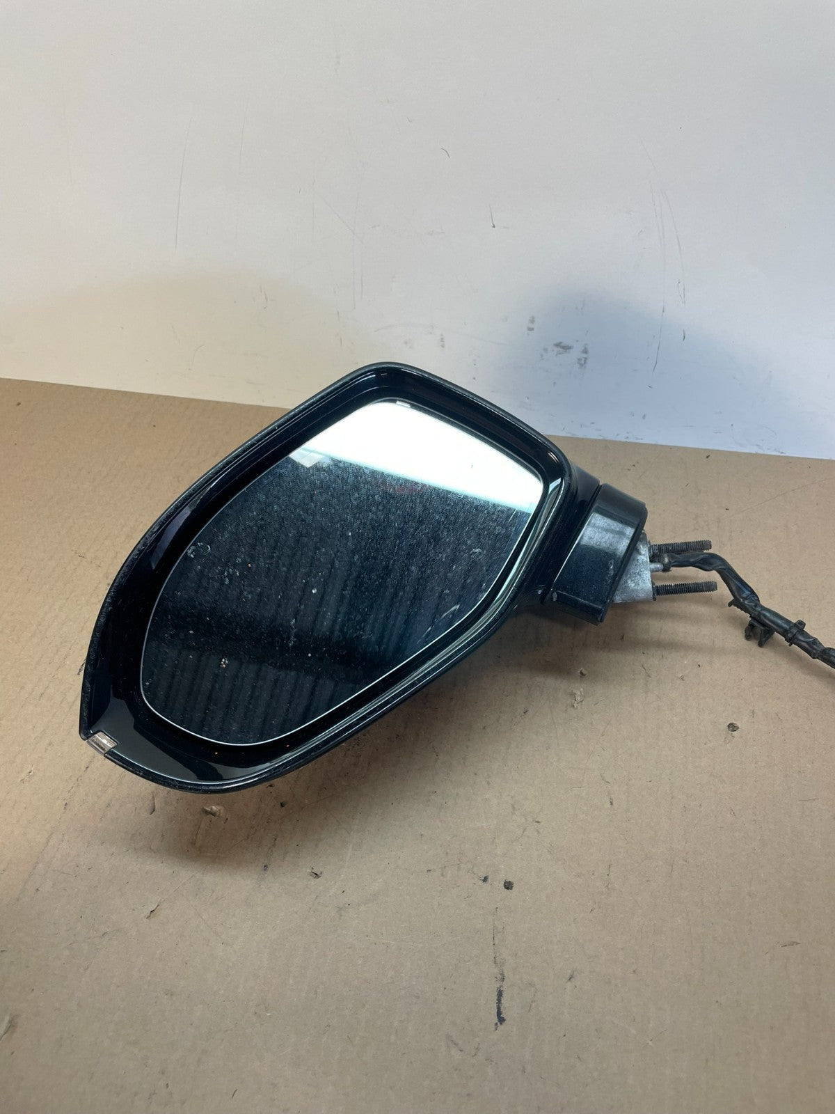 2012 to 2015 Audi A7 Left Driver Lh Side View Door Mirror ai4166 DG2