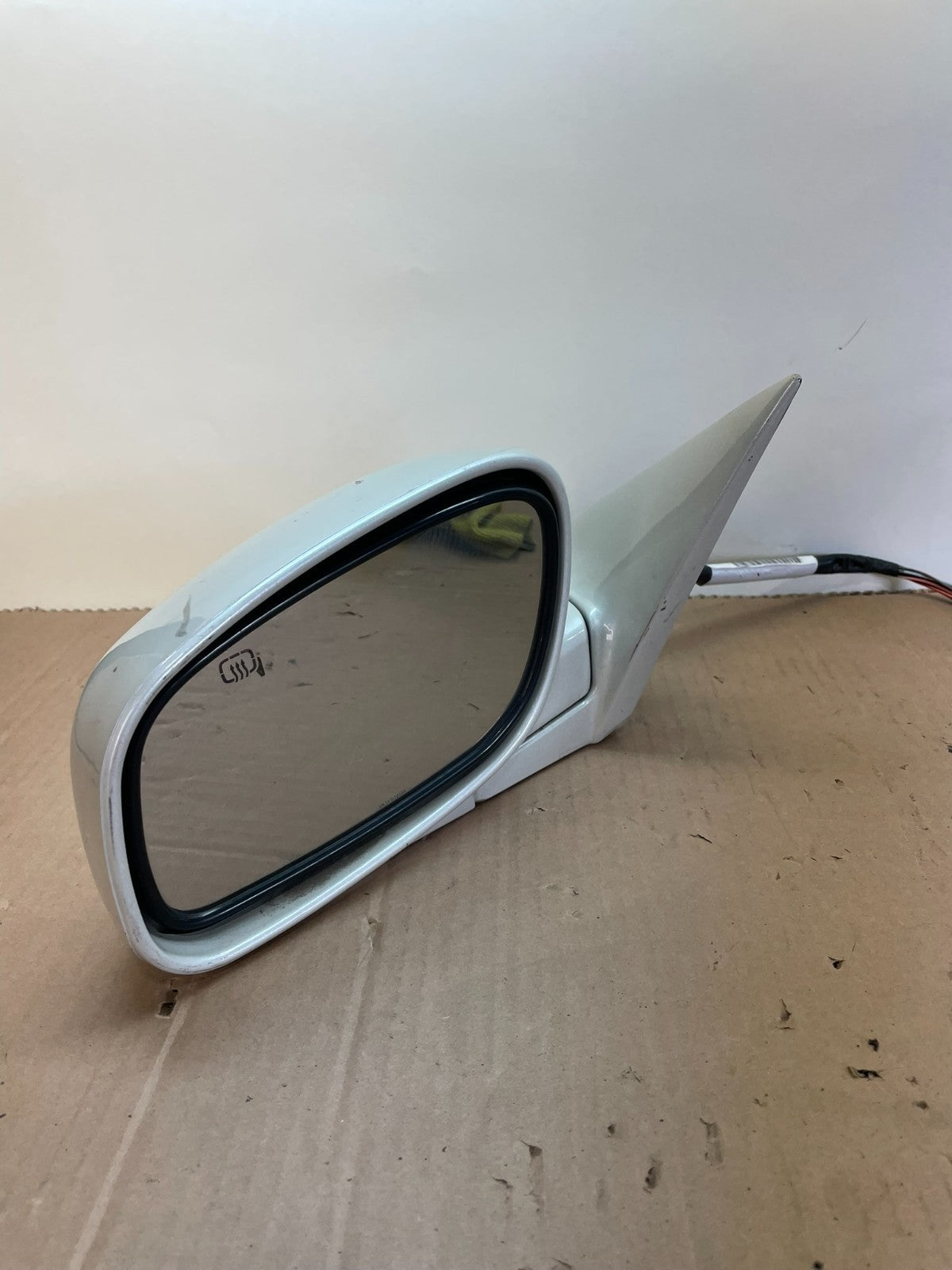 2004 to 2011 Lincoln Town Car Left Driver LH View Heat Door Mirror ah8618 DG2