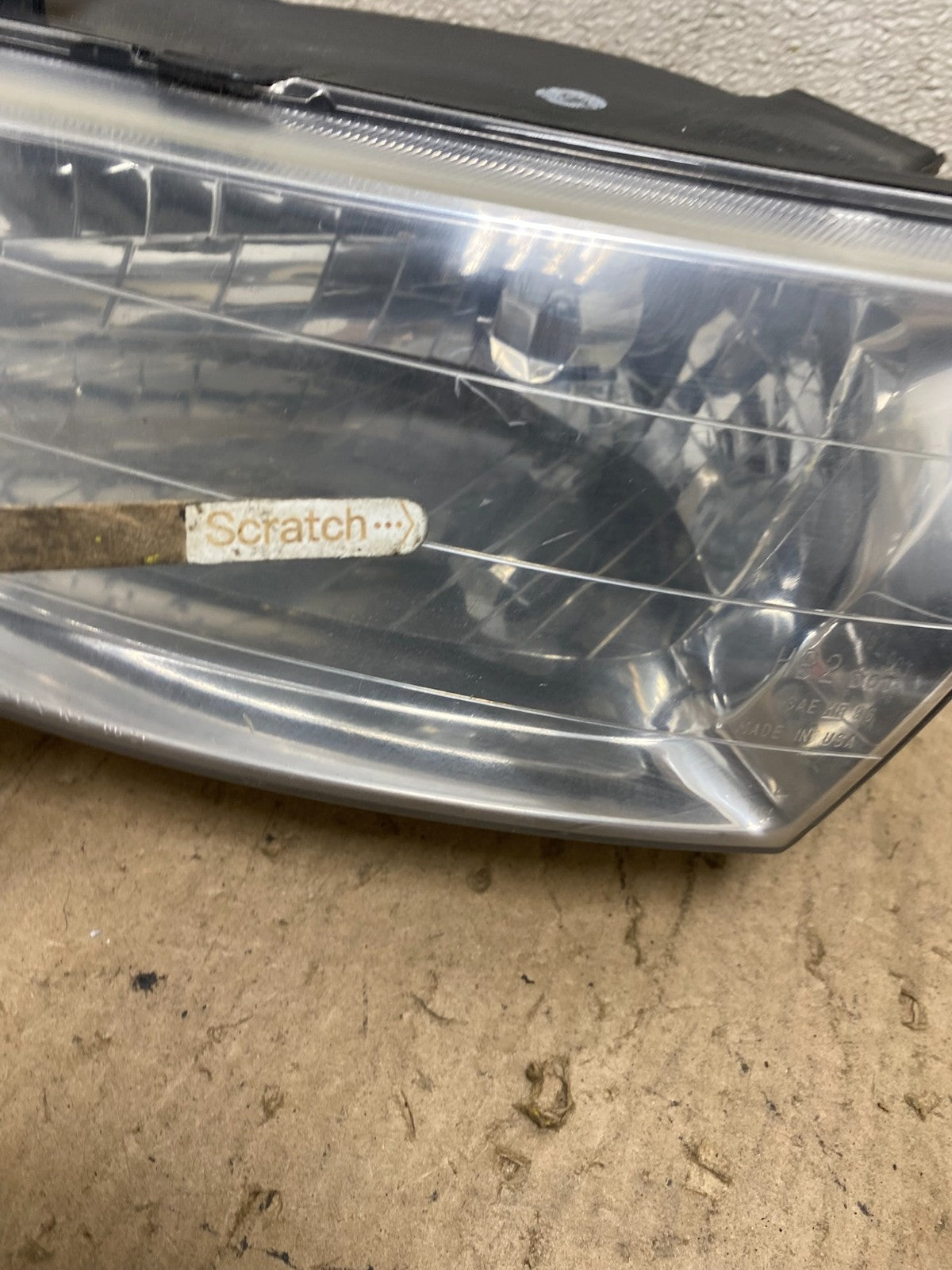 1999-2001 Toyota Solara Left Driver LH Halogen Headlight W9319 DW4