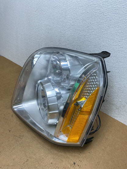 2007-2014 GMC Yukon Halogen Headlight Left Driver LH Side AE3172 DW1