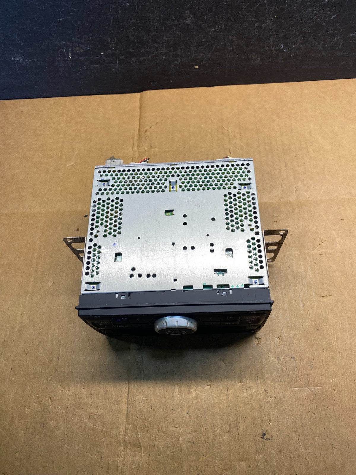 2013 - 2017 Nissan NV200 AM/FM Radio CD Player AM/FM ad3621 DG4
