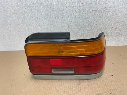 1993 to 1995 Toyota Corolla Right Passenger RH Side Tail Light AE7316 LK0