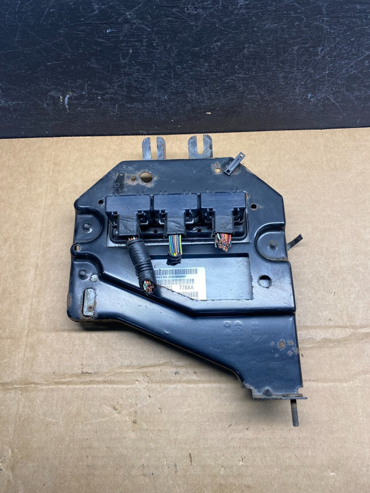 2004 Jeep Grand Cherokee 4.0L ECM ECU Engine Control Computer Module ad7356 DG0