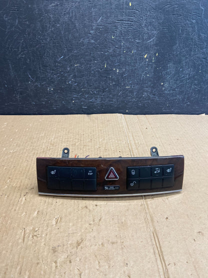 2006-2011 Mercedes W211 E350 E500 Center Console Switch Control Unit AE3899 DG0
