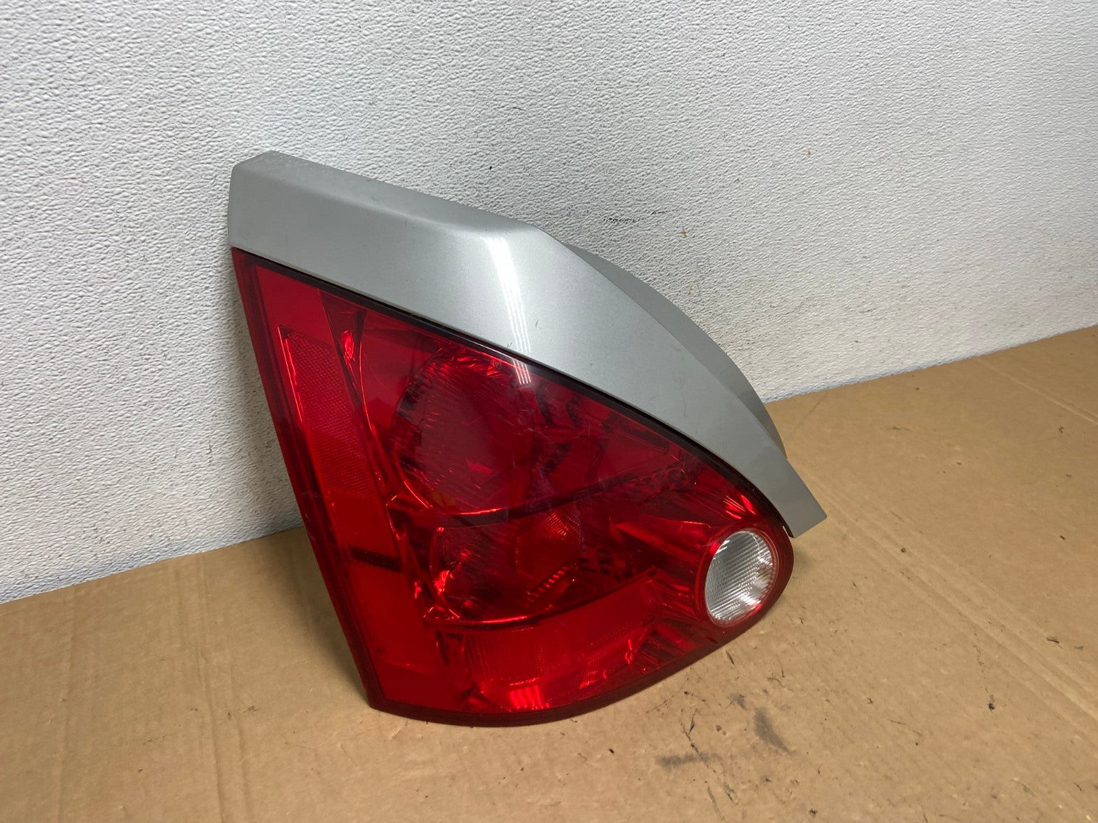 2004 2005 2006 2007 2008 Nissan Maxima Left Driver Lh Tail Light AD2783 LK2