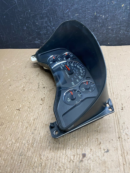 2013 to 2017 Chevrolet Express Speedometer Cluster Gauge AF1626 DG3