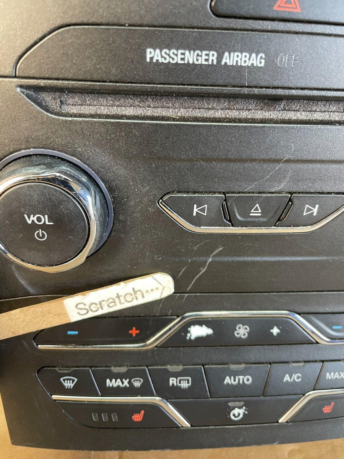 2015-2018 Ford Edge Heater Climate Control Radio CD Control Dash Bezel ac5037 DG3